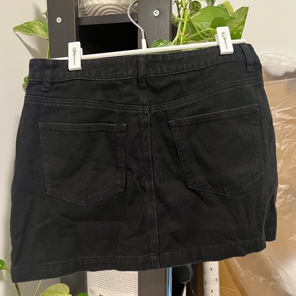 F21 | denim skirt - Picture 3 of 3